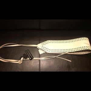 Ashley Stewart - Large White Belt